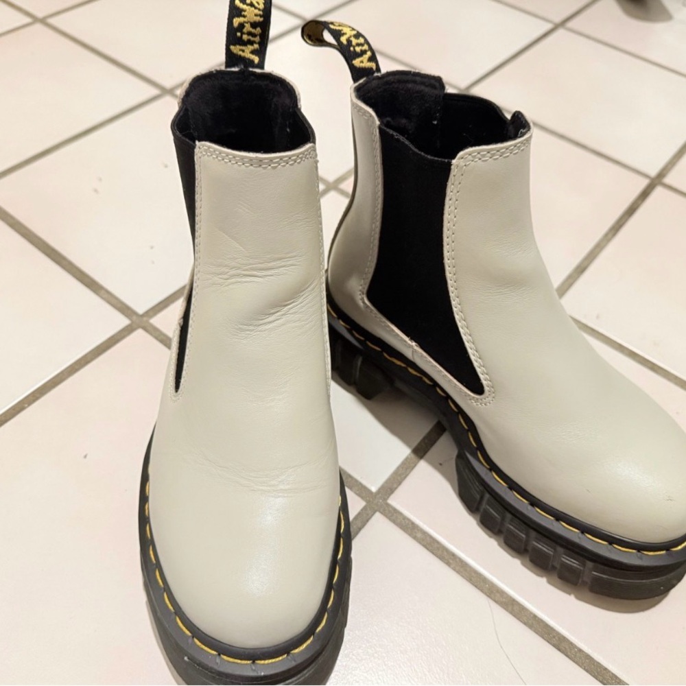 Dr Martens audrick chelsea boots
